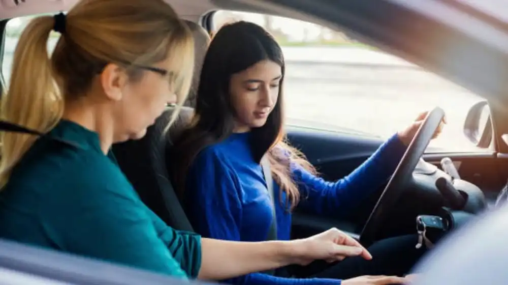 best affordale driving schools in canada